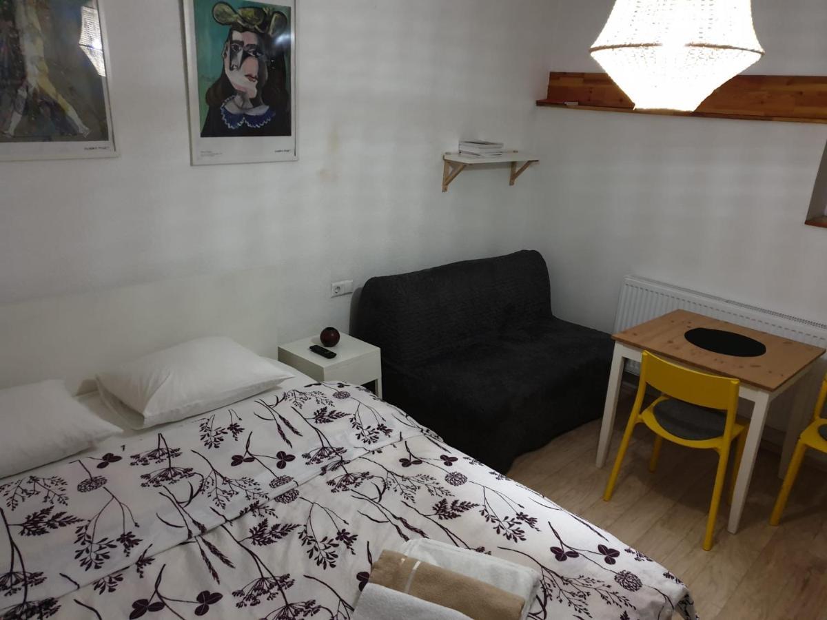 Studio Apartments Siesta SJJ Exteriör bild